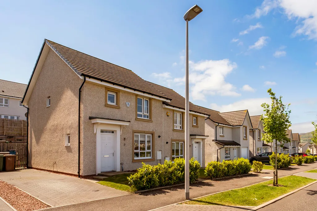 For Sale In Edinburgh: 3-bed Semi-detached House For £255,000